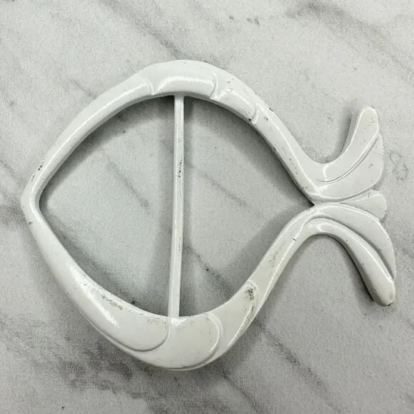 Vintage Metal White Fish Scarf Slide Shirt Tie Bar Belt Buckle - Picture 1 of 10